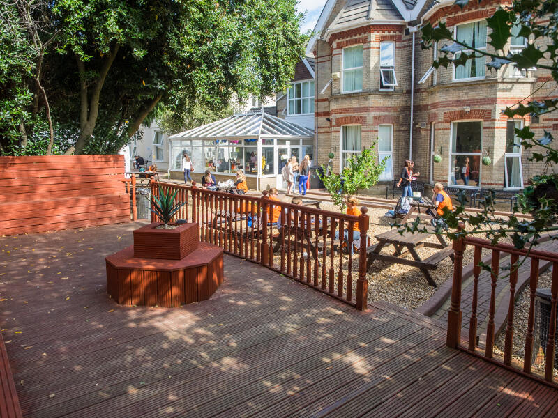 Hinterhof der Unterkunft auf der Bournemouth Sprachreise