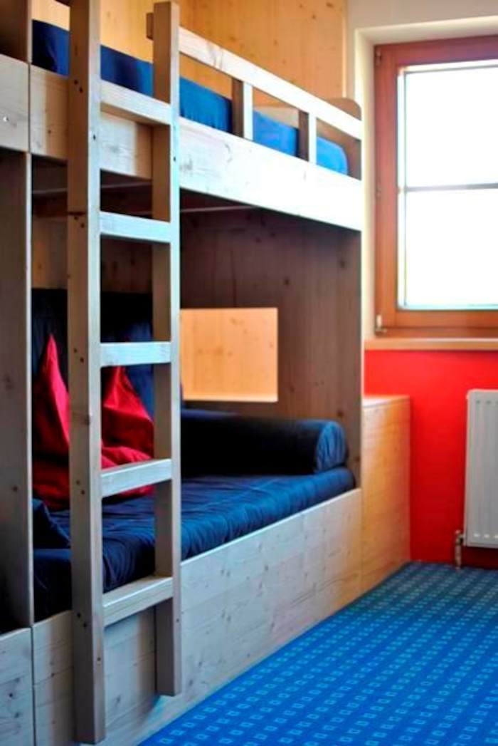 Mehrbettzimmer im Wintercamp in Kössen