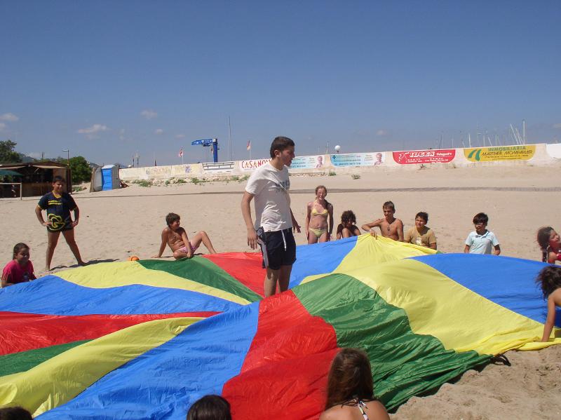 Ballonspiele im International Summer Camp